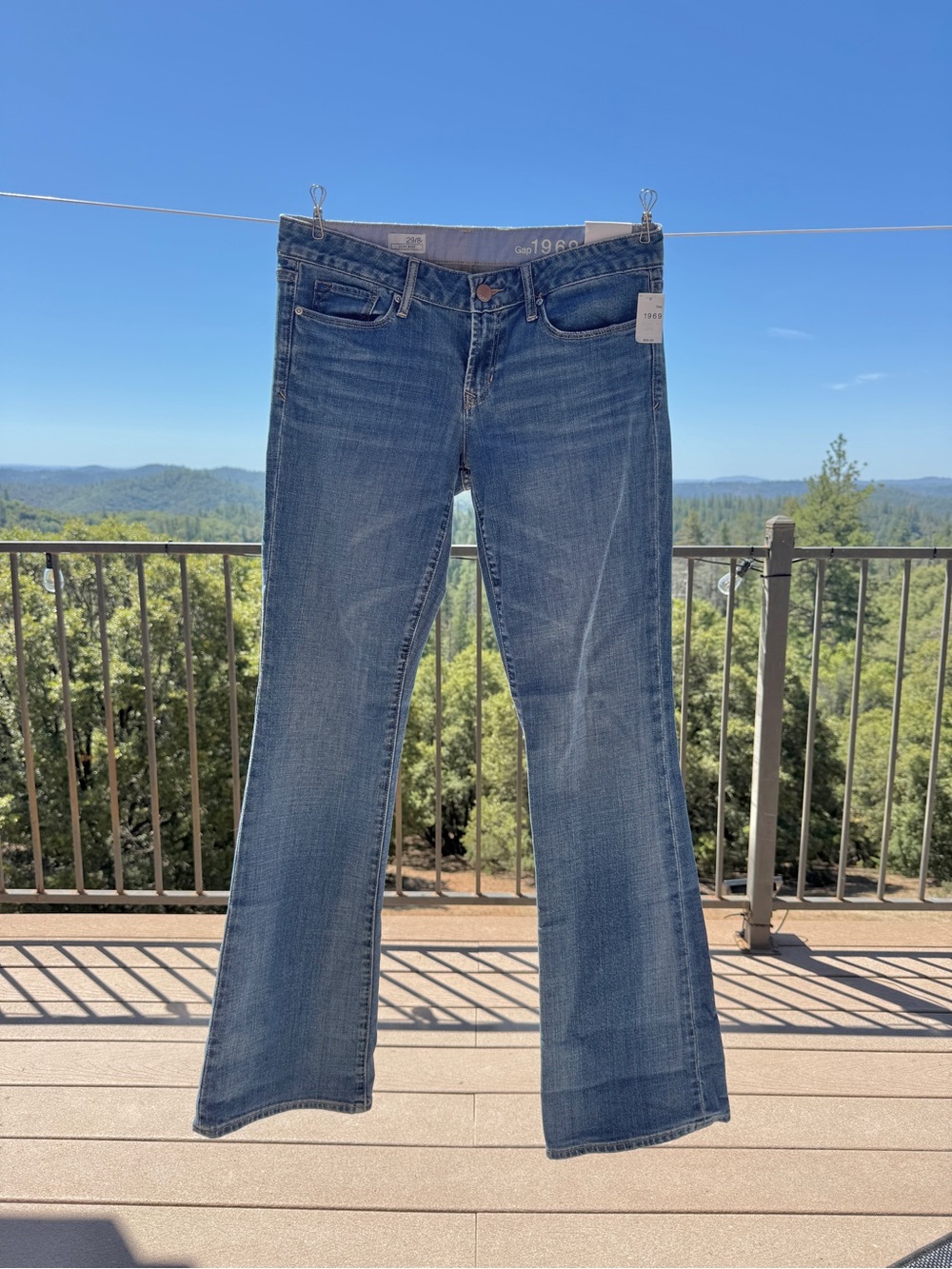 GAP Women's Sexy Boot Jeans in Medium Blue Wash